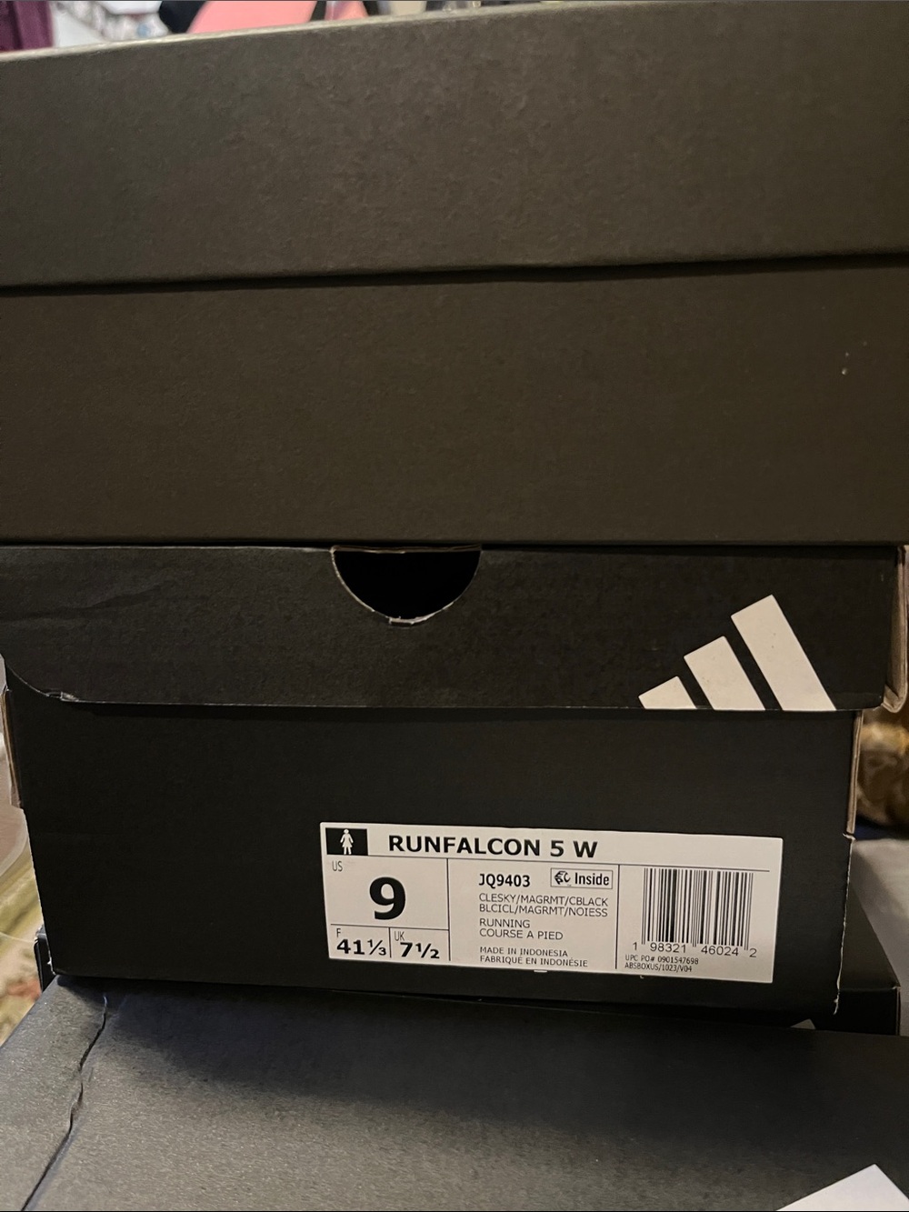 size 9..adidas Blue and White Runfalcon 5 W Shoe Box